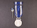 Československá vojenská medaile Za zásluhy, stříbrná + miniatura