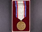 Medaile - Za upevňování přátelství ve zbrani III. třída