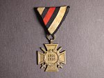 Čestný kříž 1914-1918 pro frontové bojovníky na trojúhelníkové stuze