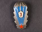 Odznak výsadkového vojska 3. třídy z obdobi 1965-1992, č.28115, druhý typ