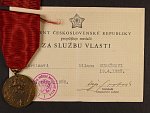 Medaile Za službu vlasti - ČSSR + udělovací průkaz