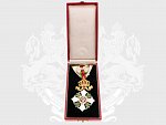 Královský řád za občanské zásluhy, důstojník (IV. třída), pozlacený bronz, smalty, původní etue