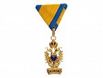 Řád Železné koruny, 3.tř., období 1875-1918, zlato, smalty, punc Au, hlava kamzíka, ryzost 750/1000, značka výrobce FR (C. F. Rothe & Neffe)