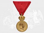 Vojenská záslužná medaile Signum Laudis F.J.I., zlacený bronz, původní civilní stuha