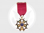 Záslužná legie (Legion of Merit) Legionář, na závěsu č. 13218, starší provedení