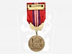 Medaile Za zásluhy o ČSLA, II.stupeň, etue