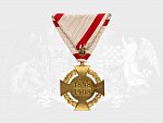 Jubilejní kříž 1908 na původní vojenské stuze