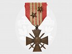 Válečný kříž 1939-1945 s letopočtem 1939 se dvěmi citacemi na úrovni pluku
