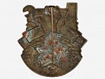 Odznak Za splnění předmájového závazku 1952, elektrotechnického podniku ČKD Stalingrad, 42x38 mm