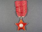 Řád Rudé hvězdy ČSR č.1017, mírně poškozený smalt v cípu hvězdy