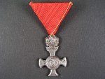 Železný záslužný kříž s korunou