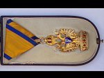 Řád železné koruny, 3.tř. v originalni etui vzacna, dobove puncovane Au, znacka vyrobce F.R.