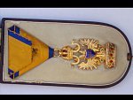 Řád železné koruny, 3.tř. v originalni etui vzacna, dobove puncovane Au, znacka vyrobce F.R.