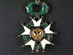 Řád čestné legie, rytíř, 3. republika 1870 - 1951, mírně poškozený zelený smalt
