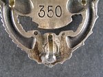 Srbský pilotní odznak, výrobce Karnet Kyselý, punc Ag, č.350, dobově upravené uchycení ze šroubů na 3 úchyty