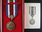 Medaile - Za obetavou praci pro socialismus, knizka + etue