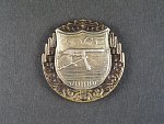 Odznak pro střelce z těžkého kulometu 1.třídy, plech, období 1945-48
