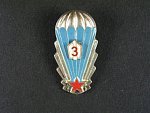 Odznak výsadkového vojska 3. třídy z obdobi 1965-1992 č.37976
