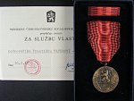 Medaile Za službu vlasti - ČSSR + etue a průkaz