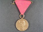 Vojenská jubilejní pam. medaile z r.1898, bronz, původní stuha