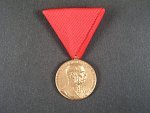 Vojenská jubilejní pam. medaile z r.1898, bronz, nová stuha