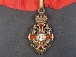 Řád Františka Josefa I., komandér s hvězdou, výrobce Gebr. Resch, hvězda VM, punc Au, v bezvadném stavu s původním závěsem a stuhou
