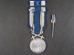 Československá vojenská medaile Za zásluhy, stříbrná + miniatura
