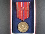Medaile - Za zsáluhy o ochranu hranic ČSSR
