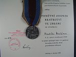 Pamětní odtnak bratrství ve zbrani se stužkou + dekret