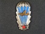 Odznak výsadkového vojska z obdobi 1965-1992 č.8627, první typ, uřezaný závit + průkaz