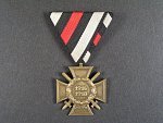 Čestný kříž 1914-1918 pro frontové bojovníky, na stuze pro Rakušáky