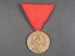 Záslužná medaile Za 40 let věrné služby z r. 1898, na stuze pro civilní osoby