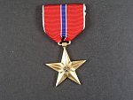 Bronzová záslužná hvězda + etue