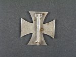 Železný kříž I. stupně 1939 se sponou, výrobce Klein & Quenzer, Idar Oberstein