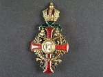 Řád Františka Josefa I., Offizierskreuz, s válečnou dekorací, pozlacený bronz, výroba V. Mayer