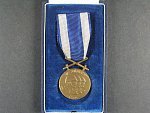 Československá vojenská medaile Za zásluhy, bronzová + etue