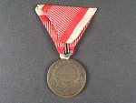 Bronzová medaile za statečnost, původní vojenská stuha, vydání 1914 - 1917