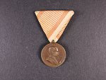 Bronzová medaile za statečnost, původní vojenská stuha, vydání 1914-1917