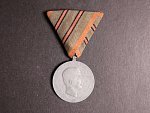Medaile Za zranění z r. 1917 na stuze za dvě zranění