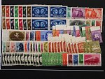 zn. Mi. č. 821 - 43 ve čtyřblocích, 844 - 51, 878 - 946, 159 EUR