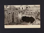 jednobar. pohlednice Jerusalema zaslaná do Čech, pod. raz. FELDPOST MIL. MISS. A.O.K.4 5.11.16 + fialové útvar. raz. K.u.K. GEBIRGSARTILLERIE Nro. 6 HAUBITZBATERIE No. 2 + červené cenzurní rámeč. raz.