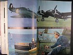 Magazín Flying 1942, speciál RAF, A4 280 stran, barevná příloha + plakát