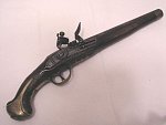Jezdecká pistole křesadlová, zámková deska, značena POTZDAM