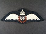 Nášivka RAF, britský pilotní odznak