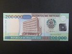 MOZAMBIK, 200.000 Meticais 2003, BNB. B226a, Pi. 141
