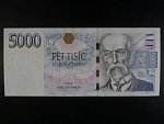 5000 Kč 2023 série 01 U první série