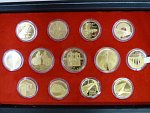 sada 13ks pamětních mincí 5000 Kč 2011 - 2015 Mosty + 10.000 Kč 2012, 2013, 2015 Zlatá bula sicilská, Konstantin a Metoděj, mistr Jan Hus, ve společné etui, certifikáty, bezvadná kvalita, PROOF