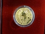 2005, Česká mincovna, zlatá medaile A. Mucha, Au 0,999,9, 7,78g, náklad 500 ks, etue, certifikát