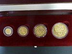 Sada zlatých mincí Koruna česká, 1000 , 2500 , 5000 , 10000 Kč 1995, vše ve společné etui, karty ČNB k sadě nejsou, kvalita b.k.