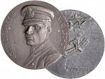 Osobnosti - Gottfried Banfield K.u.K. LSCHLT. (Linienschiffsleutnant), zinková medaile, portrét zleva, opis/letecký souboj, sestřelení letadla, 49,7 mm